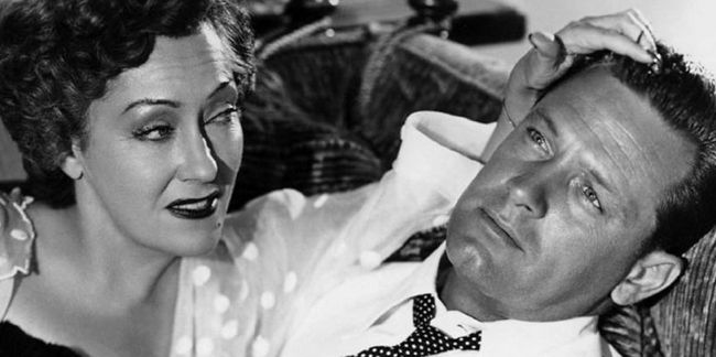 gloria swanson and william holden in Sunset Blvd.